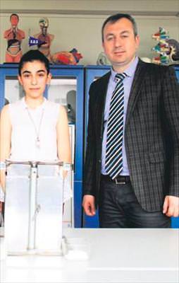 Annesinin sütü helal olsun