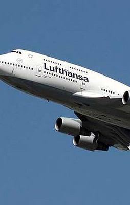 Lufthansa'da yine grev: 900 uçuş iptal
