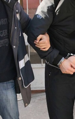 HDP'li başkanın oğlu DAEŞ üyeliğinden tutuklandı