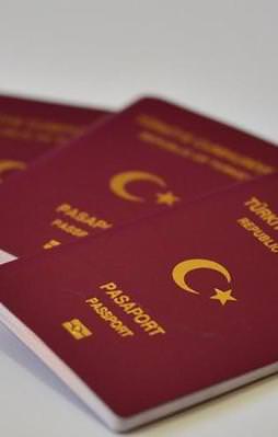 AB'den Türkiye'ye vize muafiyeti açıklaması