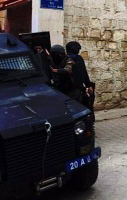 Muş'ta polise hain saldırı! 1 şehit