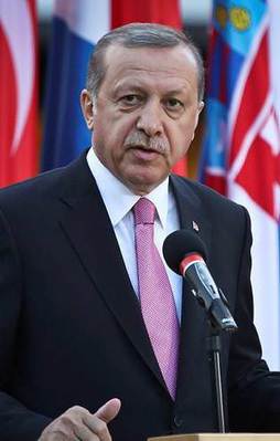 Ayrıştıran değil kaynaştıran olmalıyız