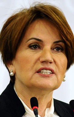 Meral Akşener’e 'Burhan Altıntop' göndermesi