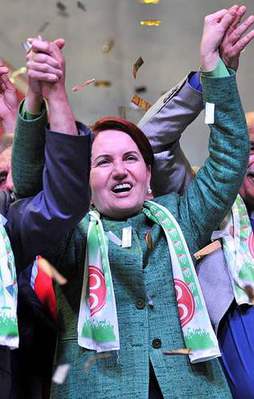 MHP'deki operasyonun medya ayağını Sözcü yürütüyor