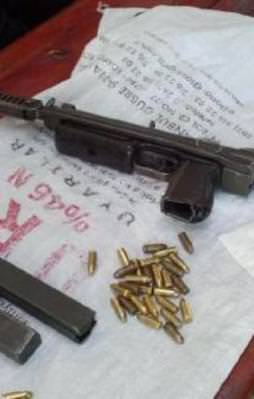 Durdurulan araçtan suikast silahı çıktı!