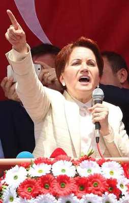 Ülkücülere "uyanık olun" çağrısı