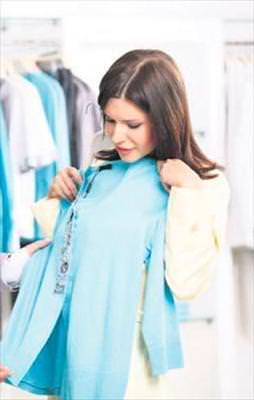 Zam şampiyonu kadın elbisesi