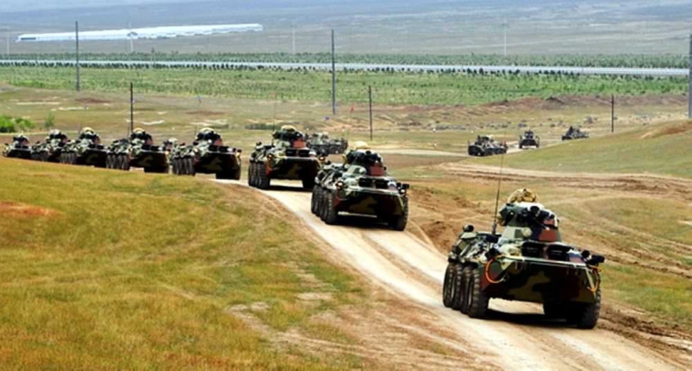 Azerbaycan ordusu tatbikat yapıyor-3