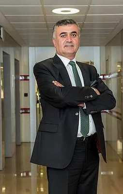 Adil Gür: Türk tipi başkanlık şart