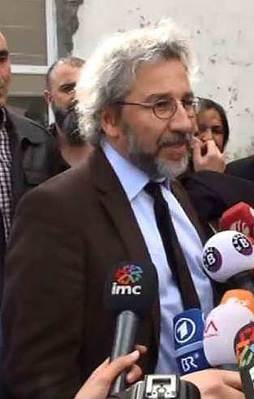 Can Dündar davasında provokasyon