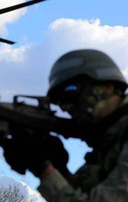 Askeri bölgeye girmeye çalışan DAEŞ'liler öldürüldü