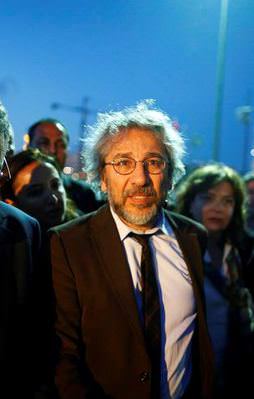 Can Dündar'a 5 yıl 10 ay hapis