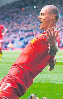 Kjaer’in yanına Skrtel geliyor