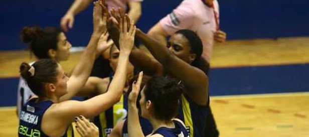 Fenerbahçe Kadınlar Basket’te şampiyon