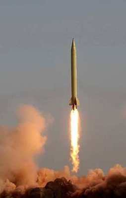 İran'ın balistik füze denemesi yaptığı iddia edildi