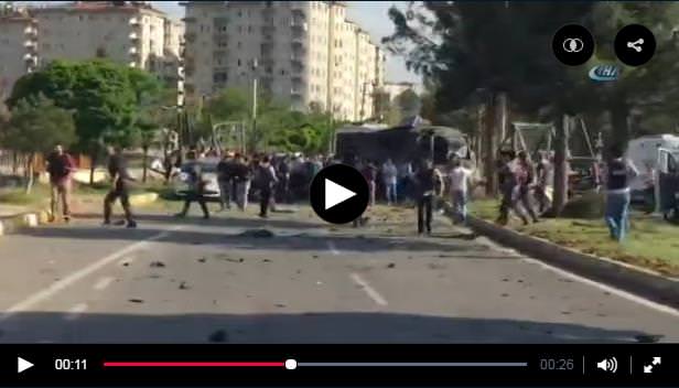 Diyarbakır'da bombalı saldırı-1