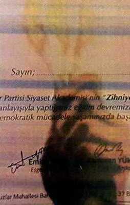 Sertifikalı teröristler