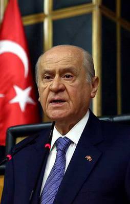 Bahçeli'den kurultay açıklaması