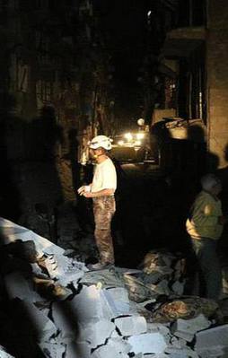 Esed güçleri Sukkeri'de sivilleri fil füzesiyle vurdu