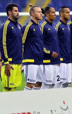 Fener'de taşlar yerinden oynadı! Hepsi yolcu