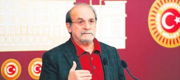 Terörist sever HDP panikte