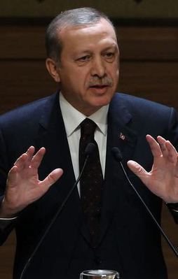 Erdoğan'dan milli tekvandocu Tazegül'e tebrik