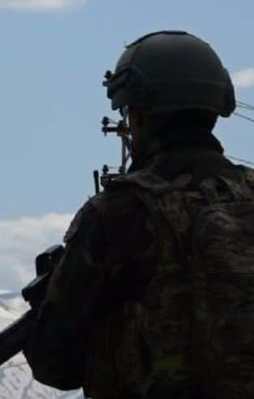 Karakola sızmaya çalışan teröristlere darbe