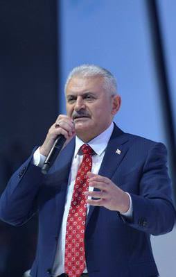 AK Parti Binali Yıldırım başkanlığında toplanıyor