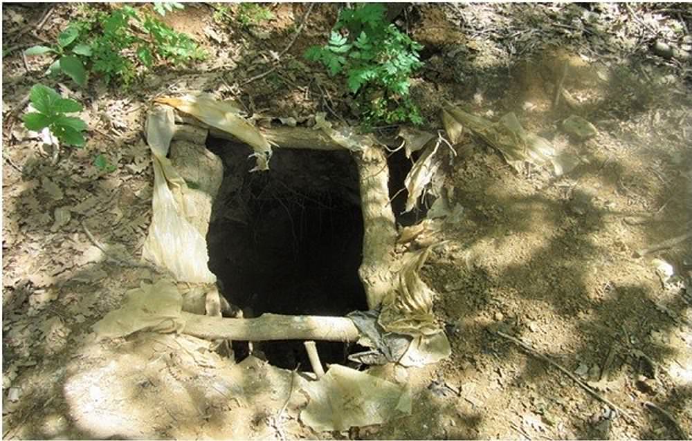 PKK'lı teröristlerin inlerinden bakın neler çıktı!