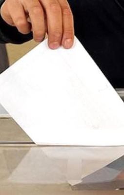 Bayrak değişimi sonrası ilk anket sonuçları
