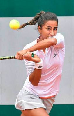 Çağla yine tarih yazdı