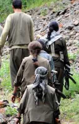 Alçaklar kendi bombalarıyla öldü!