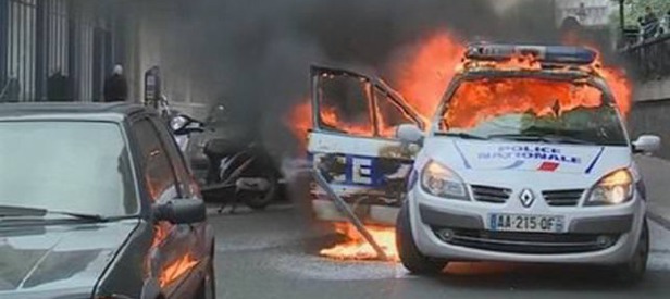 Fransa eylemcileri cinayetten yargılayacak