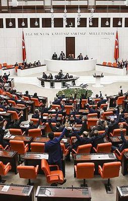 İlk başvuru CHP'li Tanrıkulu'dan geldi