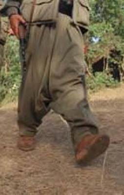 Teslim olan teröristin üzerinden 85 bin lira çıktı