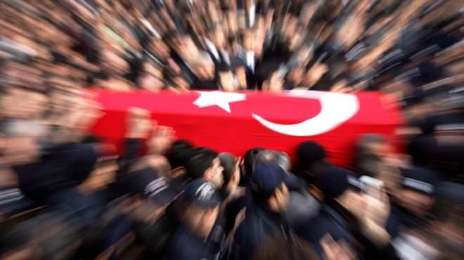 Ağır yaralanan askerden kara haber!