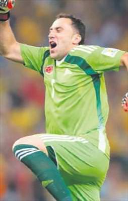 Favori Ospina plase Sirigu