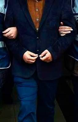 Öğretmen değil terörist