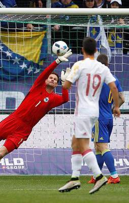 İspanya zorlanmadan kazandı!