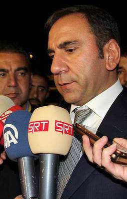 Otyakmaz yeniden başkan