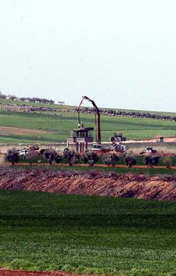 Suriye sınırına akıllı kule