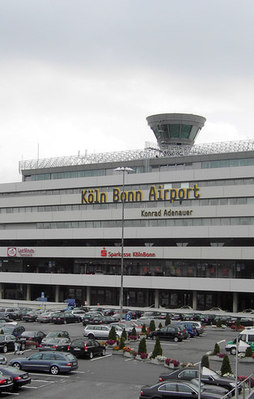 Köln Havalimanı'nda güvenlik alarmı