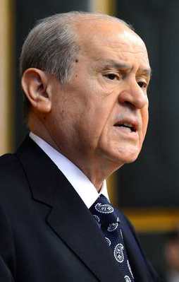 Bahçeli'den 'soykırım' kararına sert tepki!