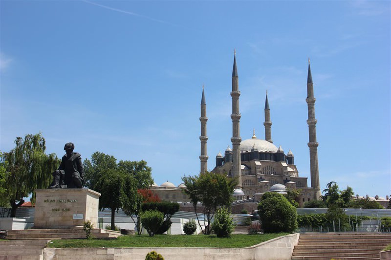 İlk sahur Ardahan'da ilk iftar Hakkari'de