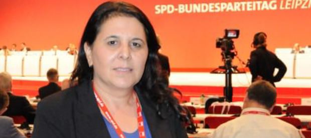 İşte skandala destek veren Türk vekiller-9