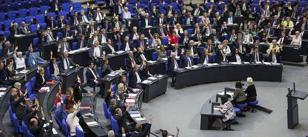 İşte skandala destek veren Türk vekiller-1