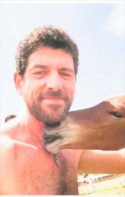 Hünal’ın tayla aşkı