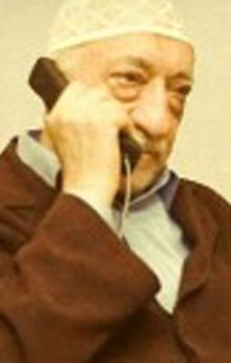 Sisi'nin kanalını FETÖ'cülere açtılar