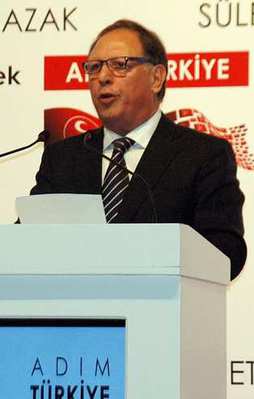 MHP'li Sazak da adaylığını açıkladı