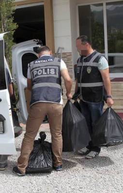 FETÖ'ye bir darbe daha! 5 şirkete kayyum atandı